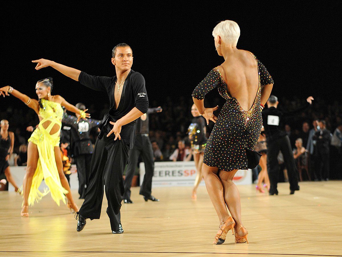 初心者が押さえておくべき社交ダンスのラテンアメリカンの5つの種目 